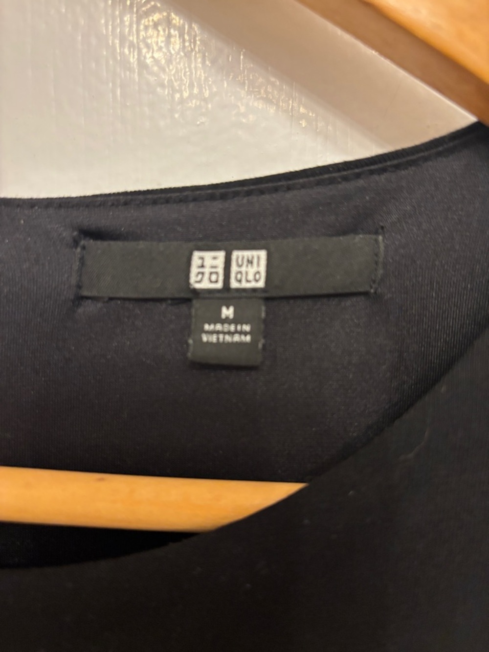 Uniqlo Minimalist Black Sleeveless Midi Jumpsuit With Pockets - Picture 4 of 4